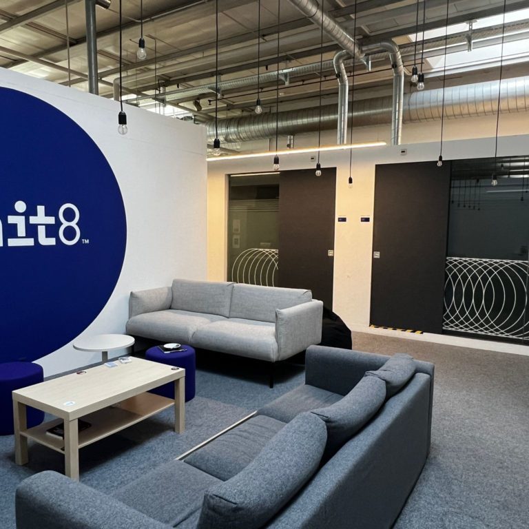 signalétique sur mesure - Unite8